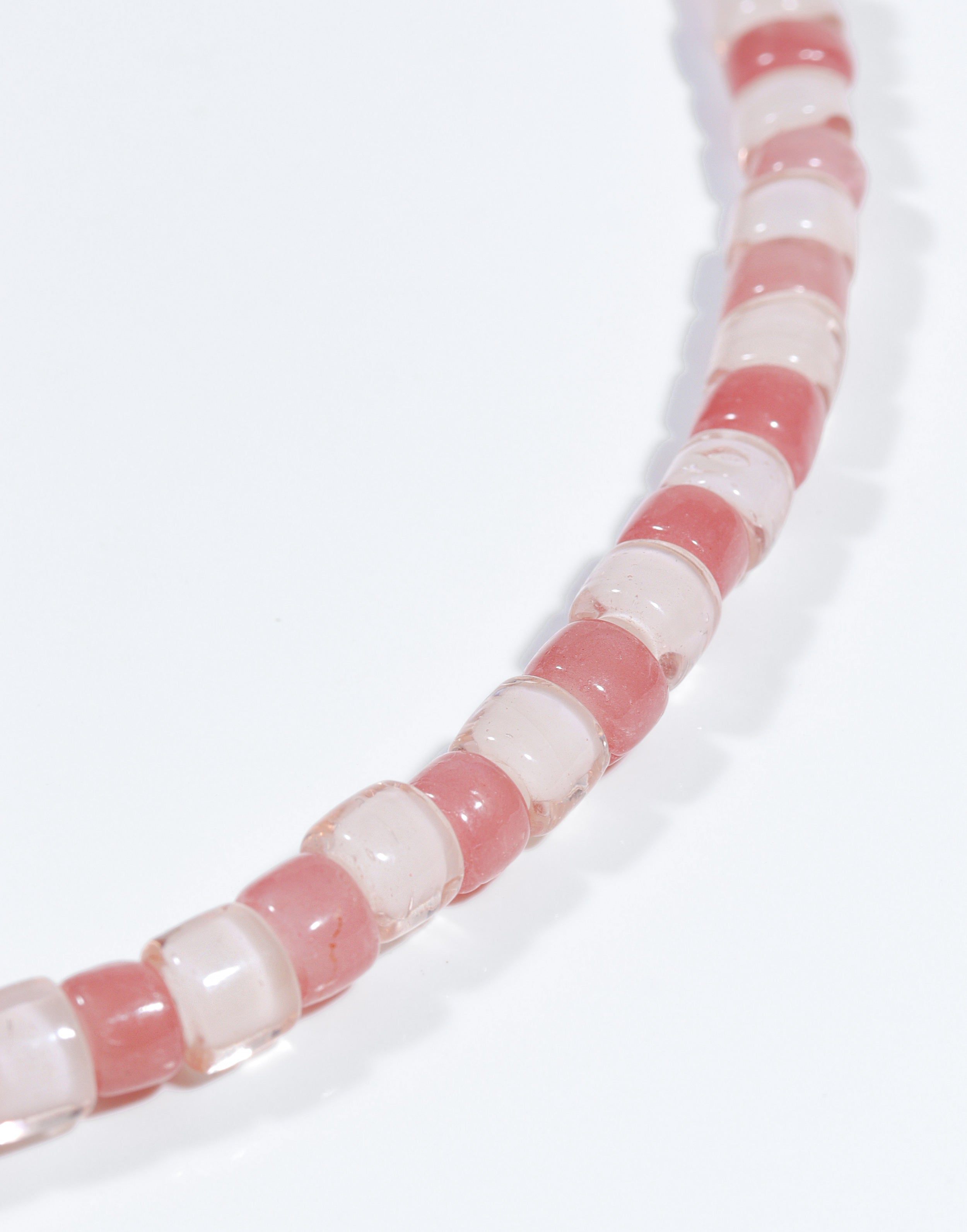 Sugar Cloud Necklace Strawberry Kiss