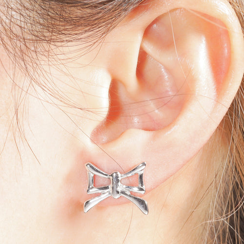 Angsty Ribbon Earrings