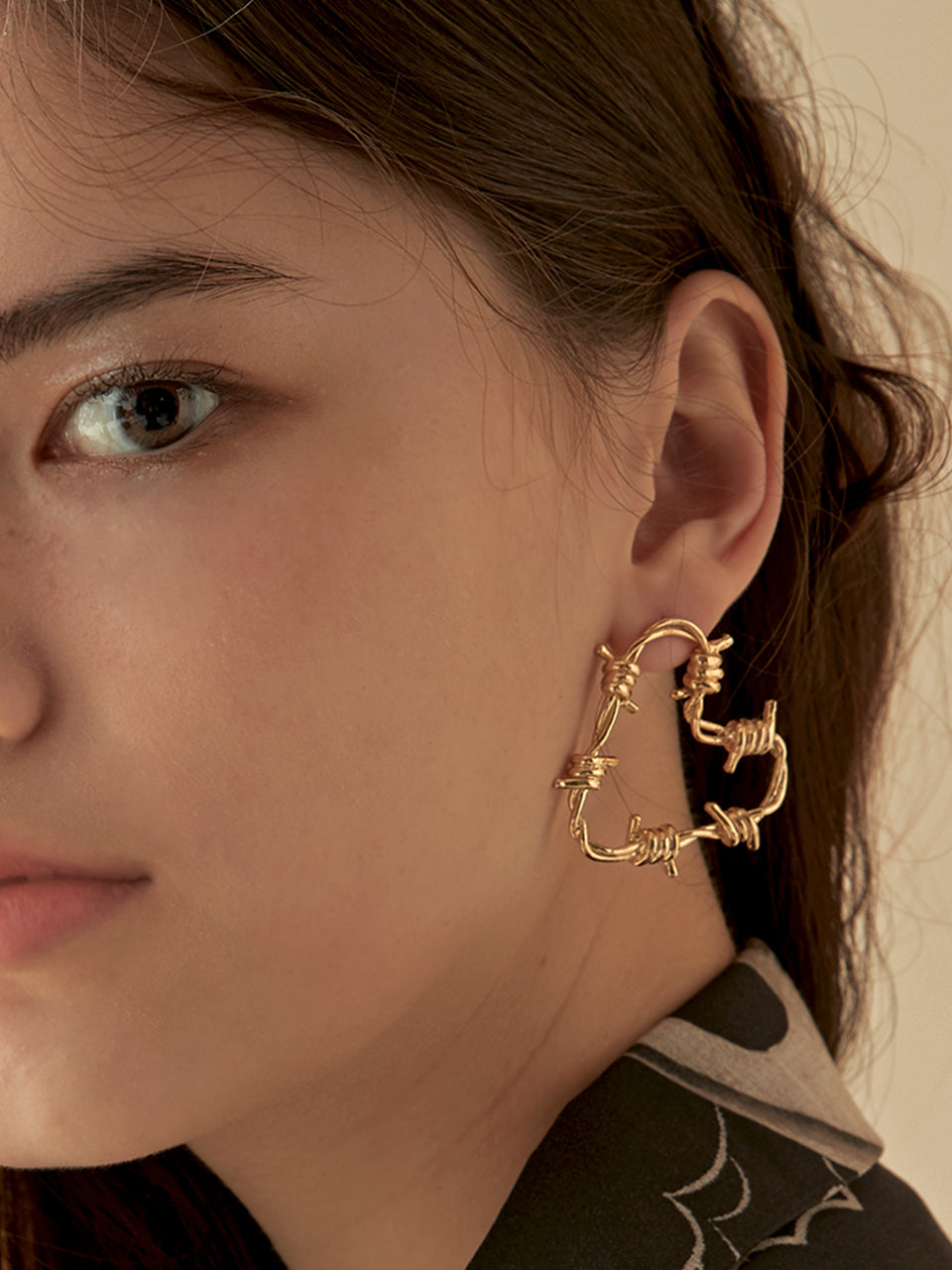 [HAESOOL] TWICEジヒョ着用☆925Silver☆YUE4486 Earrings JINYOU 777 Fashion Star Drop Stainless Steel CZ Hoop Earrings